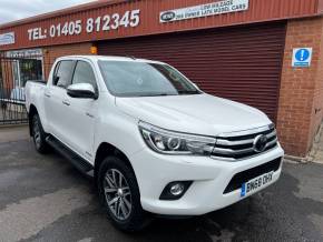 TOYOTA HILUX 2018 (68) at Key Kars Ltd Doncaster